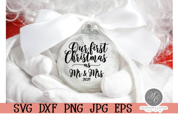 First Christmas Wedding Ornament 2021: A Timeless Keepsake Design